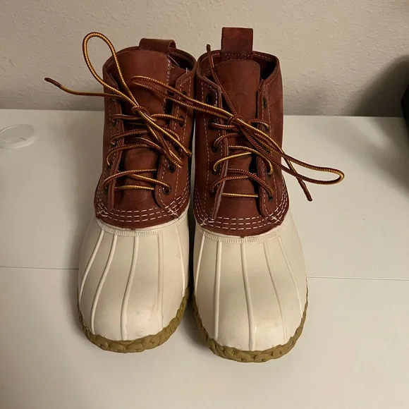 LL Bean Women’s Duck Boots Size 8M Red/White USA Made Limited Edition - Picture 4 of 6